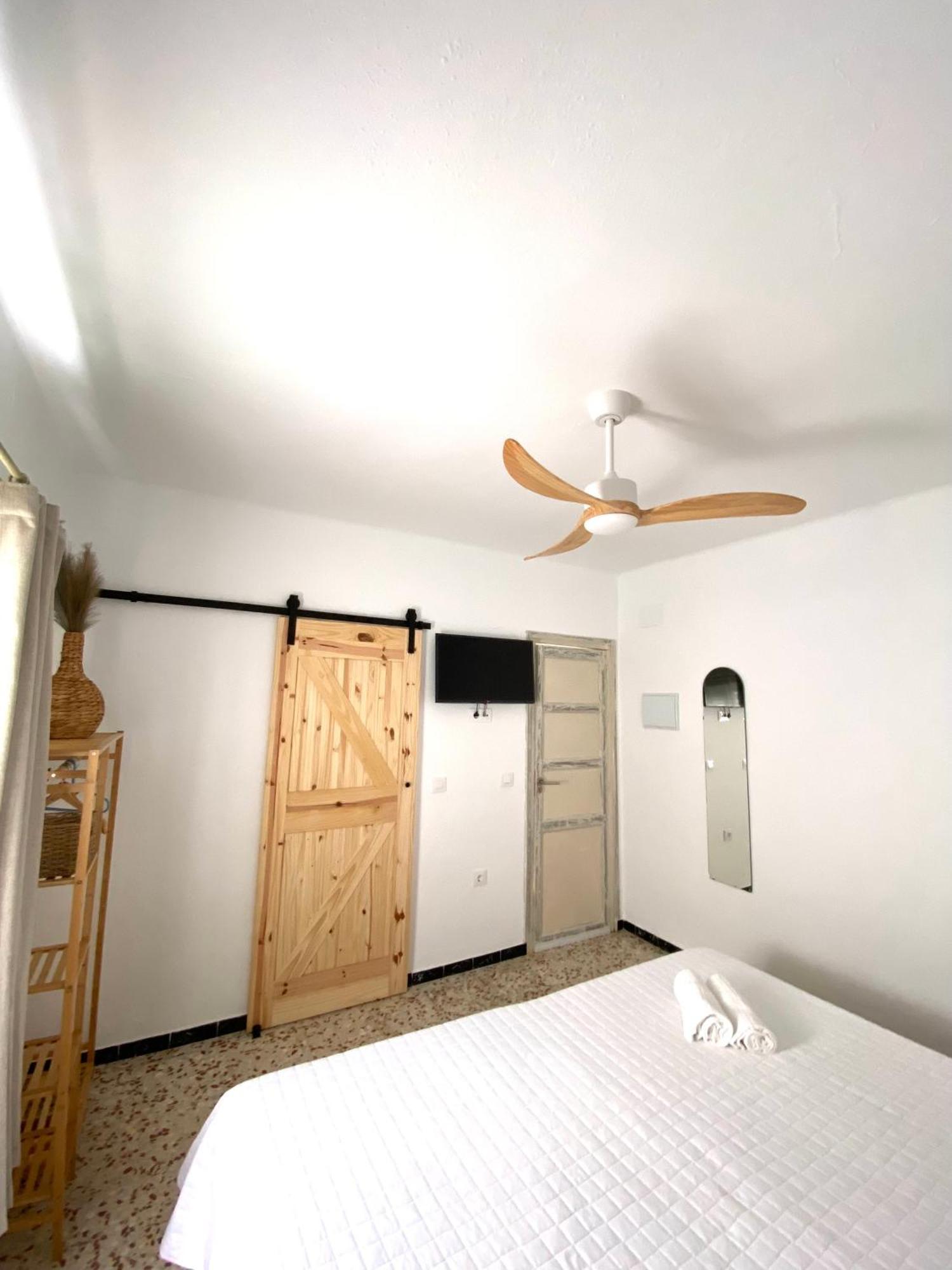 Hotel Casa Fina - Adults Recommended Кониль-де-ла-Фронтера Экстерьер фото